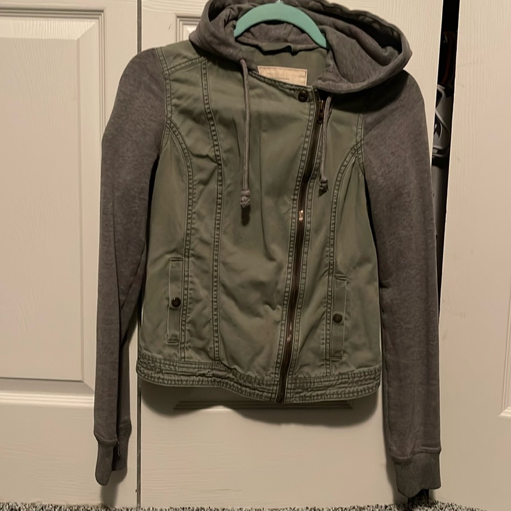 Hollister jacket
